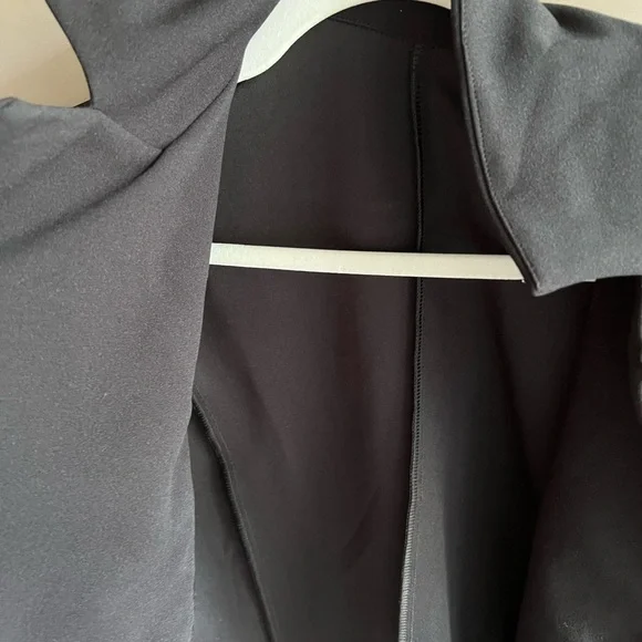 Cropped blazer - Picture 5 of 6